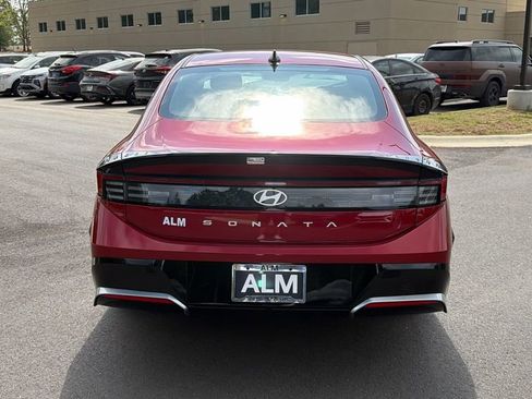 New 2026 Hyundai Sonata SEL image 6
