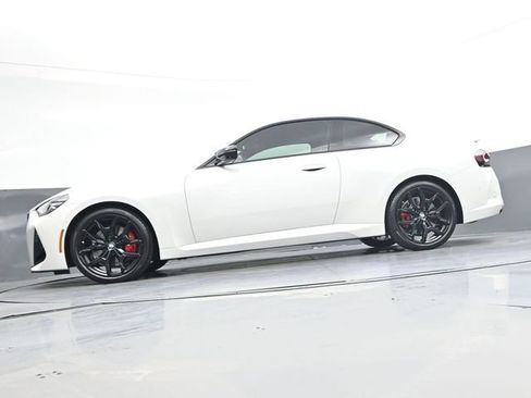 Used 2025 BMW M240i Coupe w/ Premium Package RWD image 33