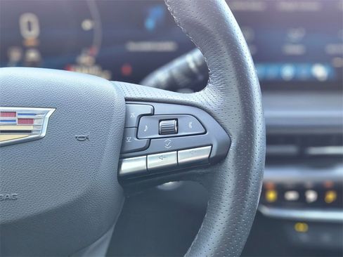 Used 2024 Cadillac XT4 Sport image 25