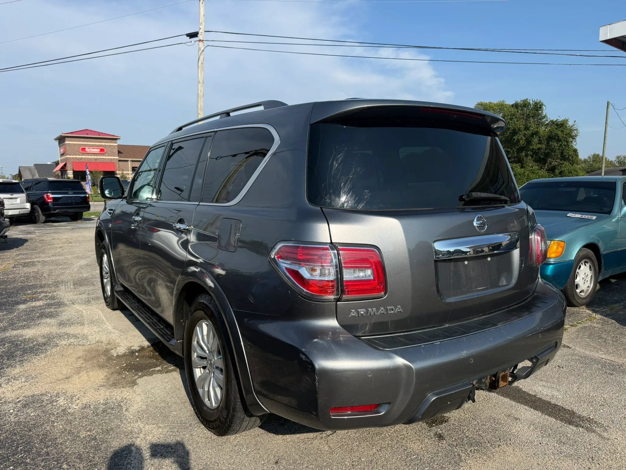 Used 2019 Nissan Armada SV w/ Driver Package AWD/4WD image 8