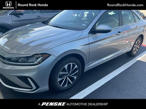 Used 2025 Volkswagen Jetta S FWD image 1