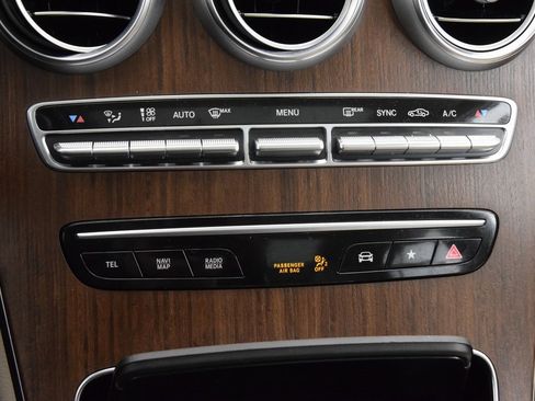 Certified 2022 Mercedes-Benz GLC 300 GLC 300 image 27