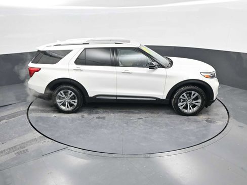 Used 2020 Ford Explorer Platinum w/ Premium Technology Package image 35