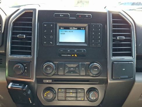 Used 2018 Ford F150 XLT AWD/4WD image 16