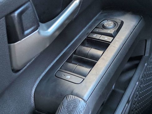 Used 2024 Toyota Tacoma TRD Off-Road AWD/4WD image 23