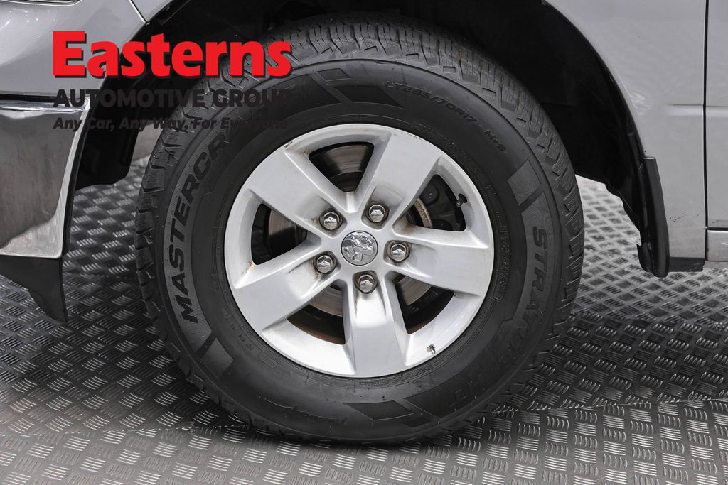 Used 2024 RAM 1500 Classic SLT RWD image 30