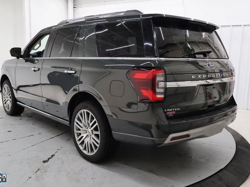Used 2023 Ford Expedition Limited image 8