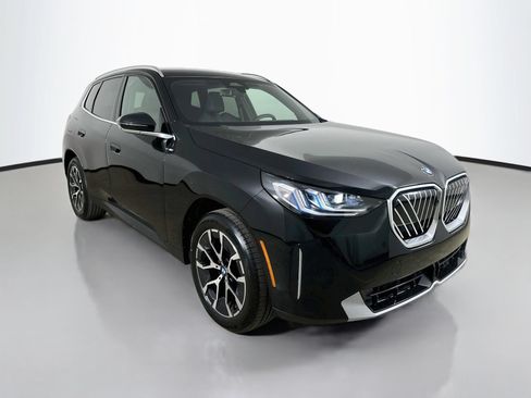 New 2026 BMW X3 xDrive30i w/ Premium Package AWD/4WD image 3