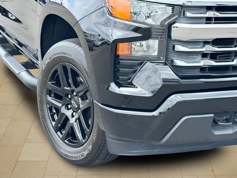 Used 2024 Chevrolet Silverado 1500 Custom w/ Rally Edition AWD/4WD image 41