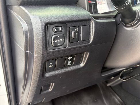 Used 2016 Toyota 4Runner Trail AWD/4WD image 7