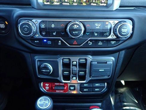 Used 2021 Jeep Wrangler Unlimited Rubicon 4xe w/ Steel Bumper Group image 18