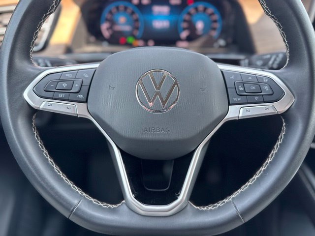 Used 2024 Volkswagen Atlas SE w/ Black Wheel Package AWD/4WD image 15