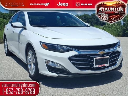 Used 2025 Chevrolet Malibu LT FWD image 1