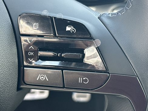 New 2026 Hyundai Elantra Sport FWD image 24
