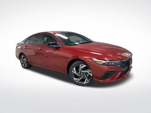 New 2025 Hyundai Elantra Sport image 34