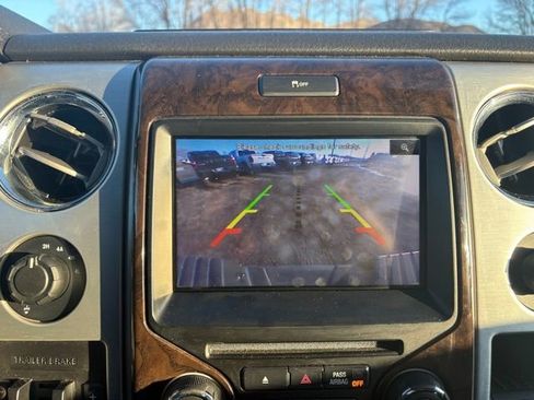 Used 2013 Ford F150 Platinum image 18