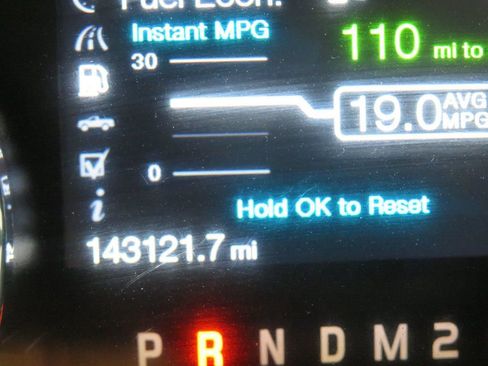 Used 2013 Ford F150 XLT w/ Mid Equipment Group image 40