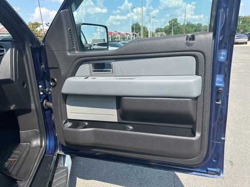 Used 2011 Ford F150 XLT w/ XLT Chrome Pkg image 21