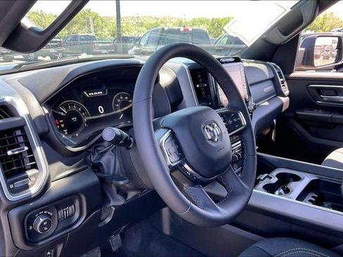 Used 2025 RAM 1500 Big Horn AWD/4WD image 13