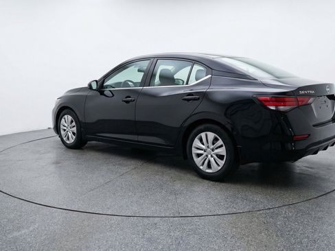 Used 2025 Nissan Sentra S FWD image 6