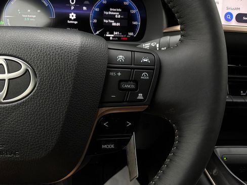 New 2026 Toyota Crown XLE image 35