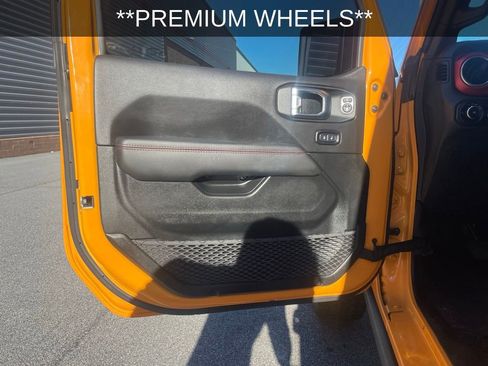 Used 2021 Jeep Wrangler Unlimited Rubicon image 11