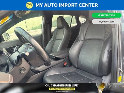 Used 2022 Toyota Venza Limited AWD/4WD image 14