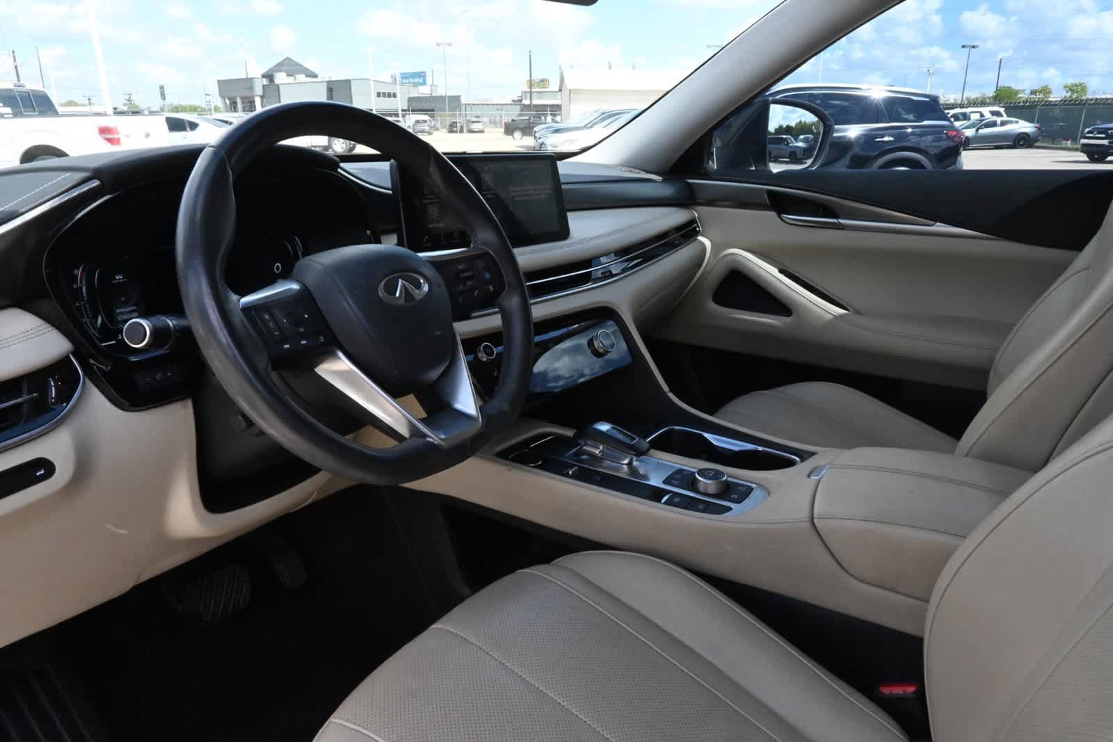 Certified 2024 INFINITI QX60 Luxe FWD image 16