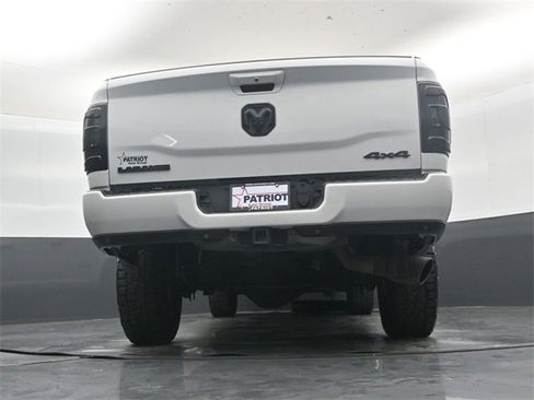 Used 2020 RAM 2500 Laramie w/ Night Edition image 40