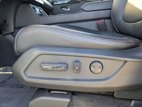 Used 2025 Honda Pilot TrailSport image 29