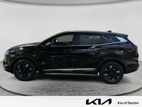 New 2026 Kia Sportage LX FWD image 8