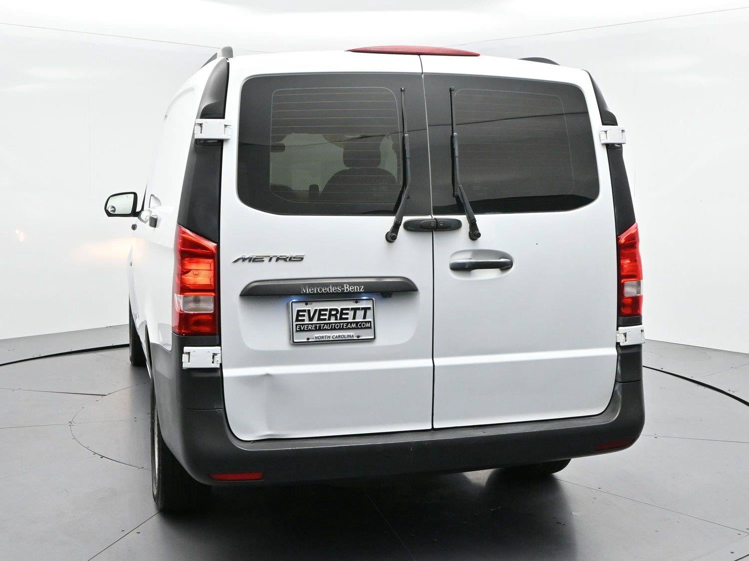 Used 2016 Mercedes-Benz Metris image 6