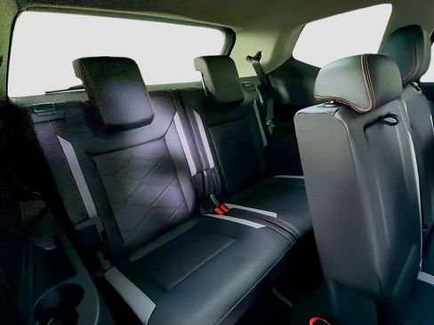 New 2026 Volkswagen Atlas Peak Edition AWD/4WD image 30