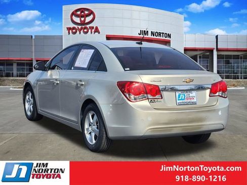 Used 2012 Chevrolet Cruze LT image 8