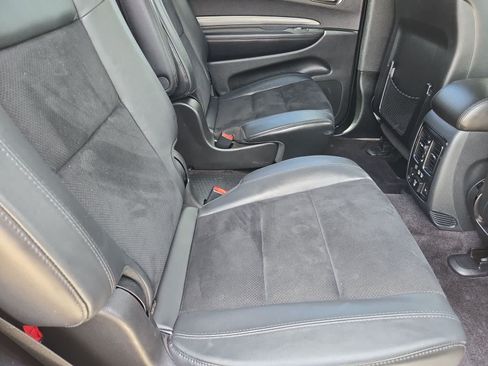 Used 2018 Dodge Durango GT RWD image 19