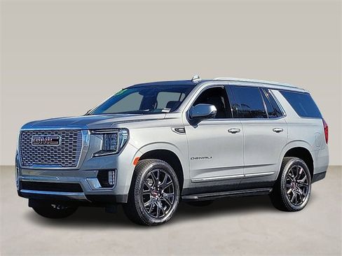 Used 2023 GMC Yukon Denali image 4