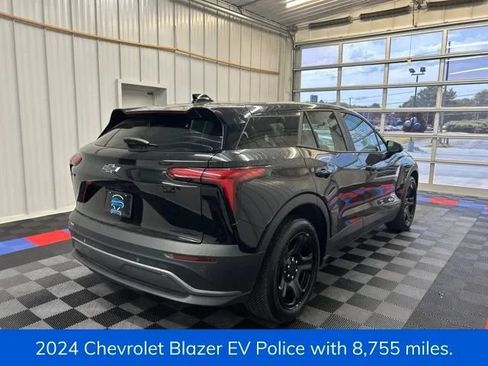 Used 2024 Chevrolet Blazer EV AWD Police image 3