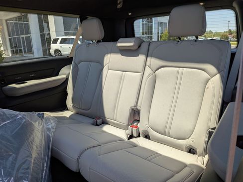 New 2026 Jeep Grand Wagoneer L 4WD image 20