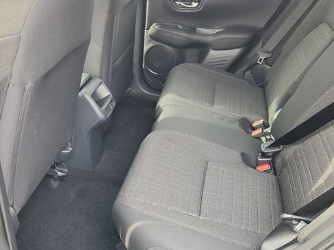 New 2026 Honda HR-V LX image 8