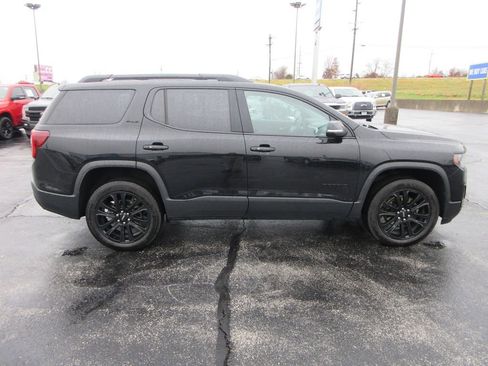 Used 2023 GMC Acadia SLE w/ Driver Convenience Package image 6