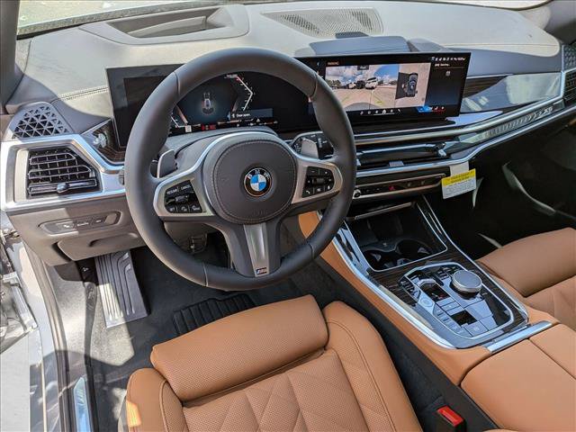 Used 2026 BMW X5 xDrive40i w/ M Sport Package AWD/4WD image 3