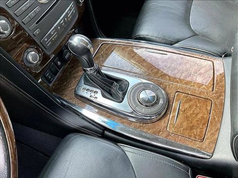 Used 2016 INFINITI QX80 Luxe w/ 22" Wheel Package image 15