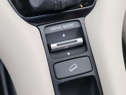 New 2026 Honda HR-V LX image 12