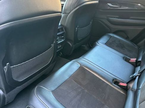 Certified 2023 Jeep Grand Cherokee Altitude image 12