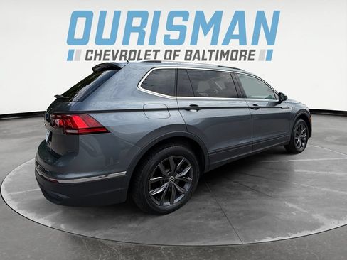 Used 2023 Volkswagen Tiguan SE FWD image 6