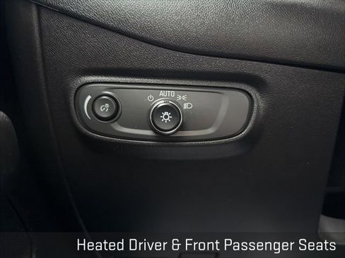 Used 2024 Chevrolet Equinox LT image 42