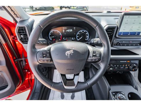 Used 2024 Ford Bronco Sport Heritage w/ Heritage Convenience Package image 11