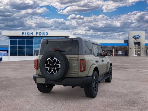 New 2026 Ford Bronco Outer Banks AWD/4WD image 8