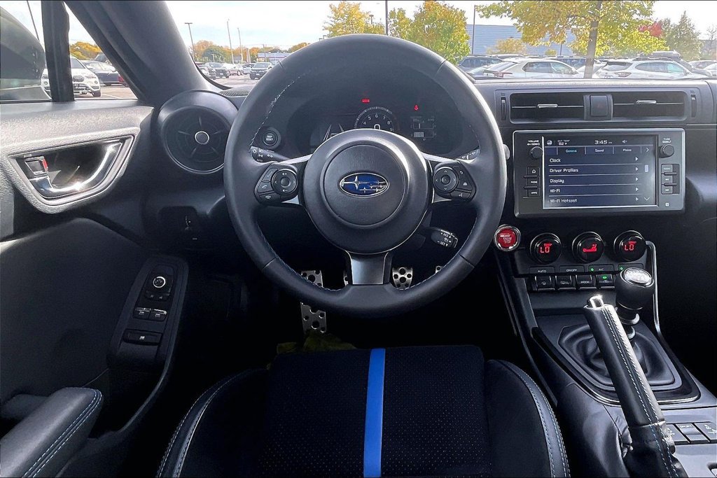 Used 2025 Subaru BRZ tS RWD image 5
