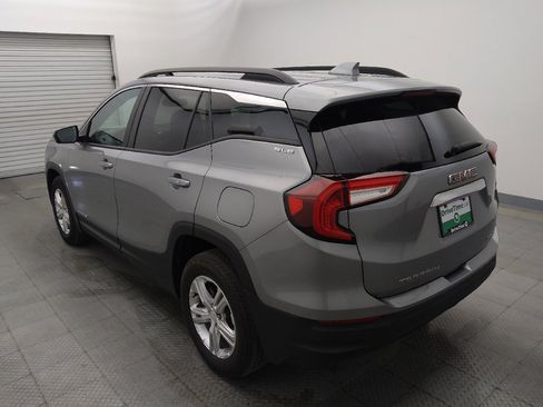 Used 2024 GMC Terrain SLE w/ Driver Convenience Package AWD/4WD image 5